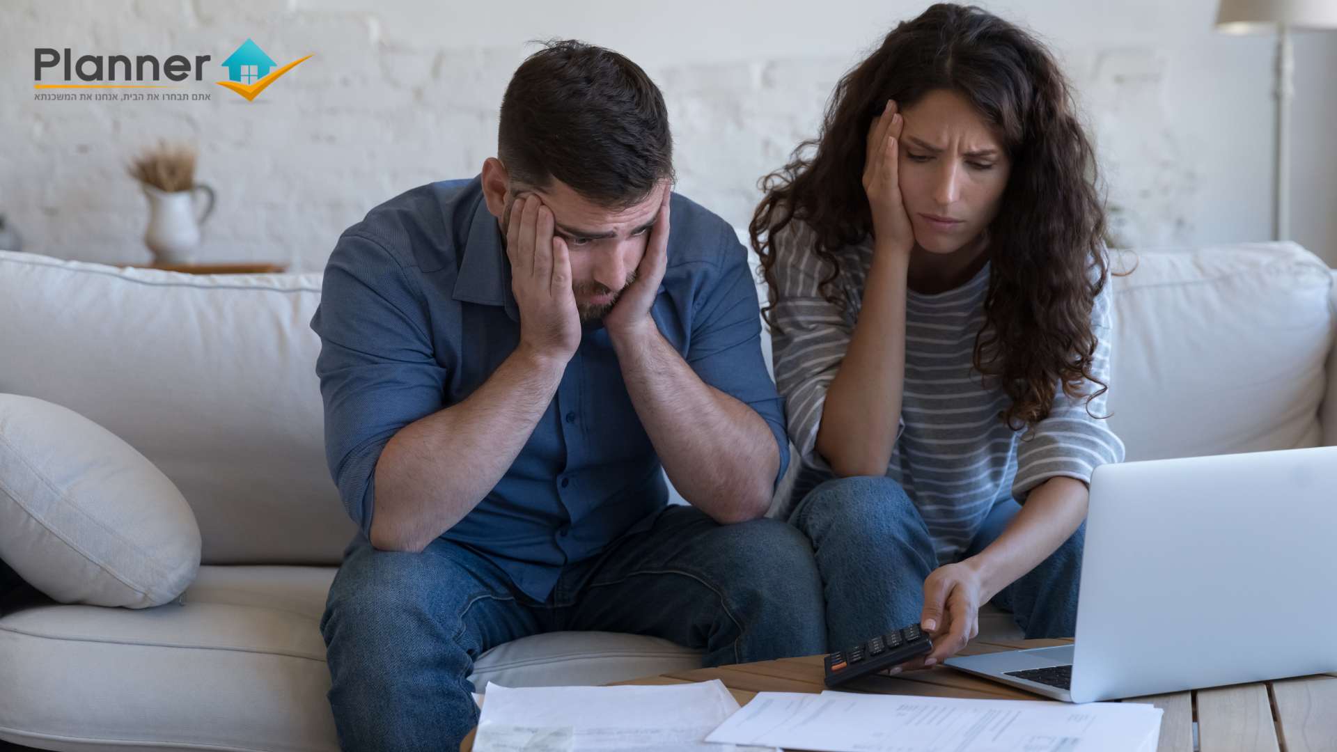 איך להעריך אם אני יכול לעמוד בהחזר הלוואה בלי להיכנס למינוס